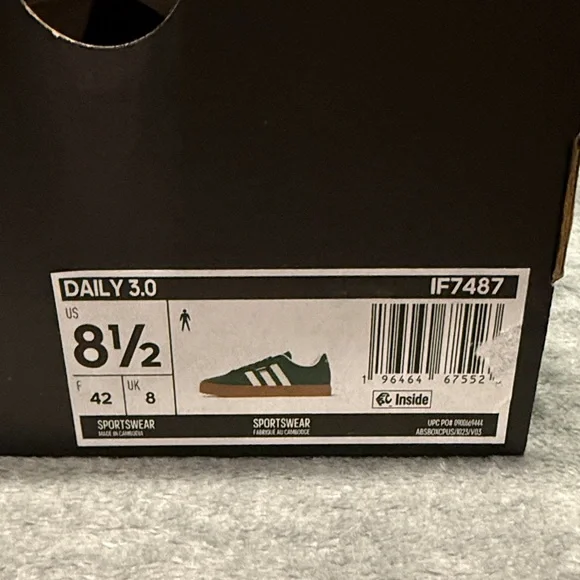 adidas Green and White Sneakers - Picture 2 of 3